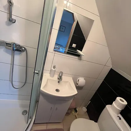 Dom Pod Lasem Mrzeżyno